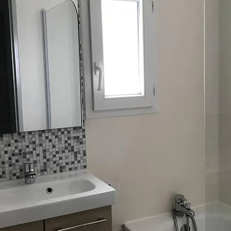 Apartman Avec Parking, Animaux Admis - 6 Pers. - Fr-1-878-30
